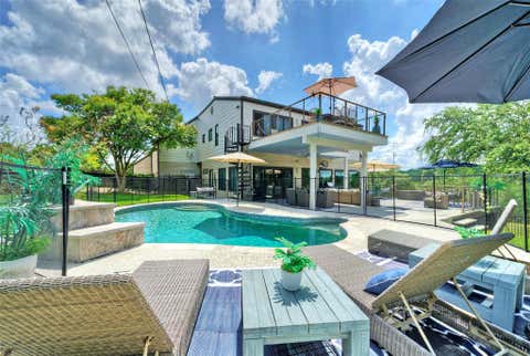 Photo of 5513 Great Divide DR, Austin, TX 78738 (MLS # 9941055)