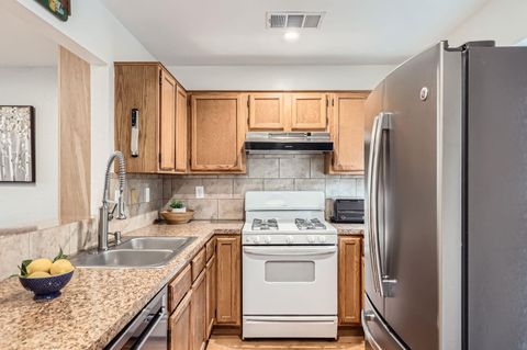 Tiny photo for 1411 Gracy Farms LN #113, Austin, TX 78758 (MLS # 9572465)