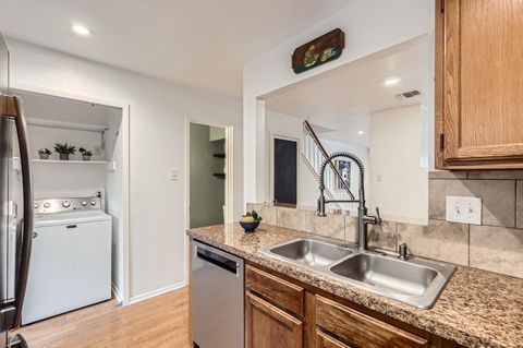 Tiny photo for 1411 Gracy Farms LN #113, Austin, TX 78758 (MLS # 9572465)
