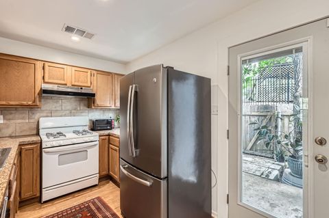 Tiny photo for 1411 Gracy Farms LN #113, Austin, TX 78758 (MLS # 9572465)