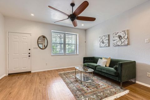 Tiny photo for 1411 Gracy Farms LN #113, Austin, TX 78758 (MLS # 9572465)