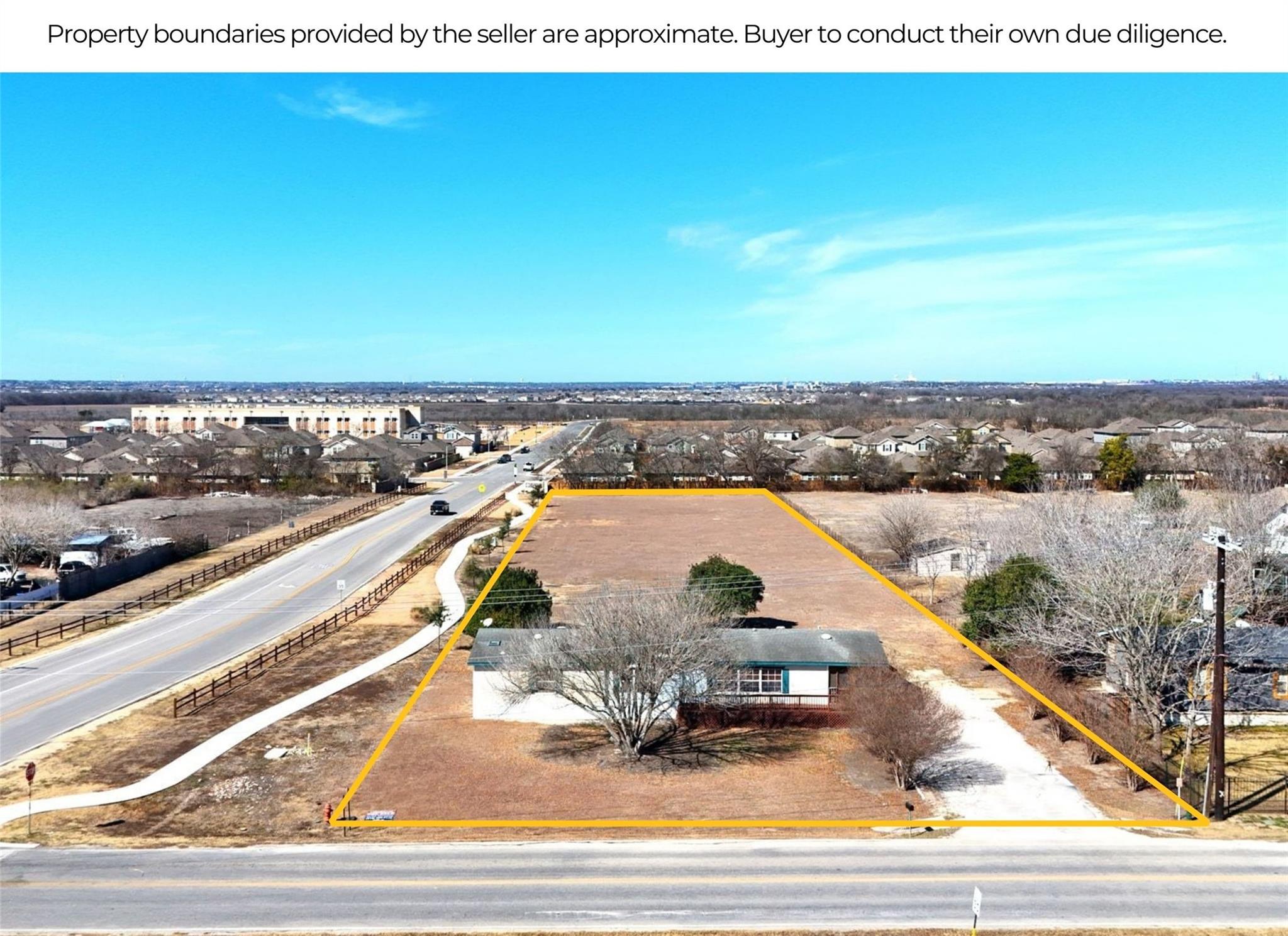 Photo 1 of 36 — 1437 Heidenreich LN, Uhland, TX 78640