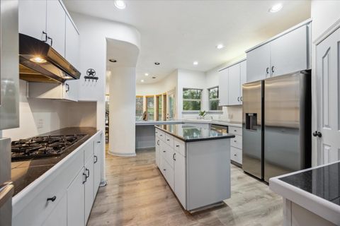 Tiny photo for 602 Jessie ST, Austin, TX 78704 (MLS # 3327111)