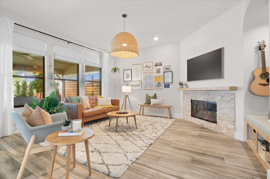 2106 Golden Arrow Ave