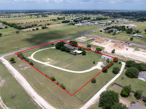 Photo of 5327 Old Lorena RD, Lorena, TX 76655 (MLS # 7144346)
