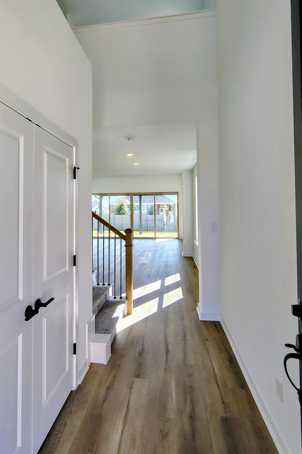 1825 Spring Mountain CV