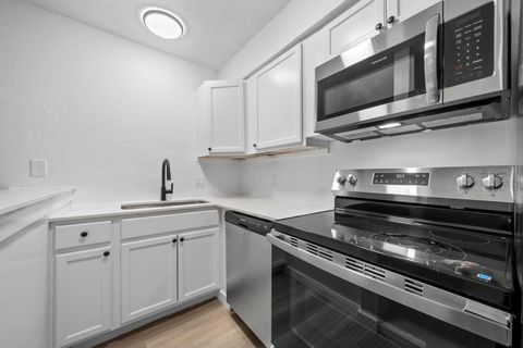 Tiny photo for 2410 Longview ST #D-101, Austin, TX 78705 (MLS # 5550653)