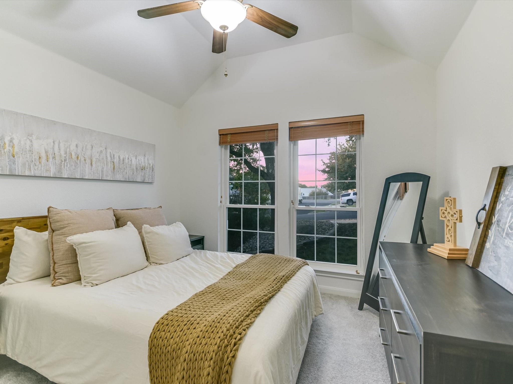 Austin, Texas 78749, United States, 3 Bedrooms Bedrooms, ,2 BathroomsBathrooms,Residential,Pending,24104