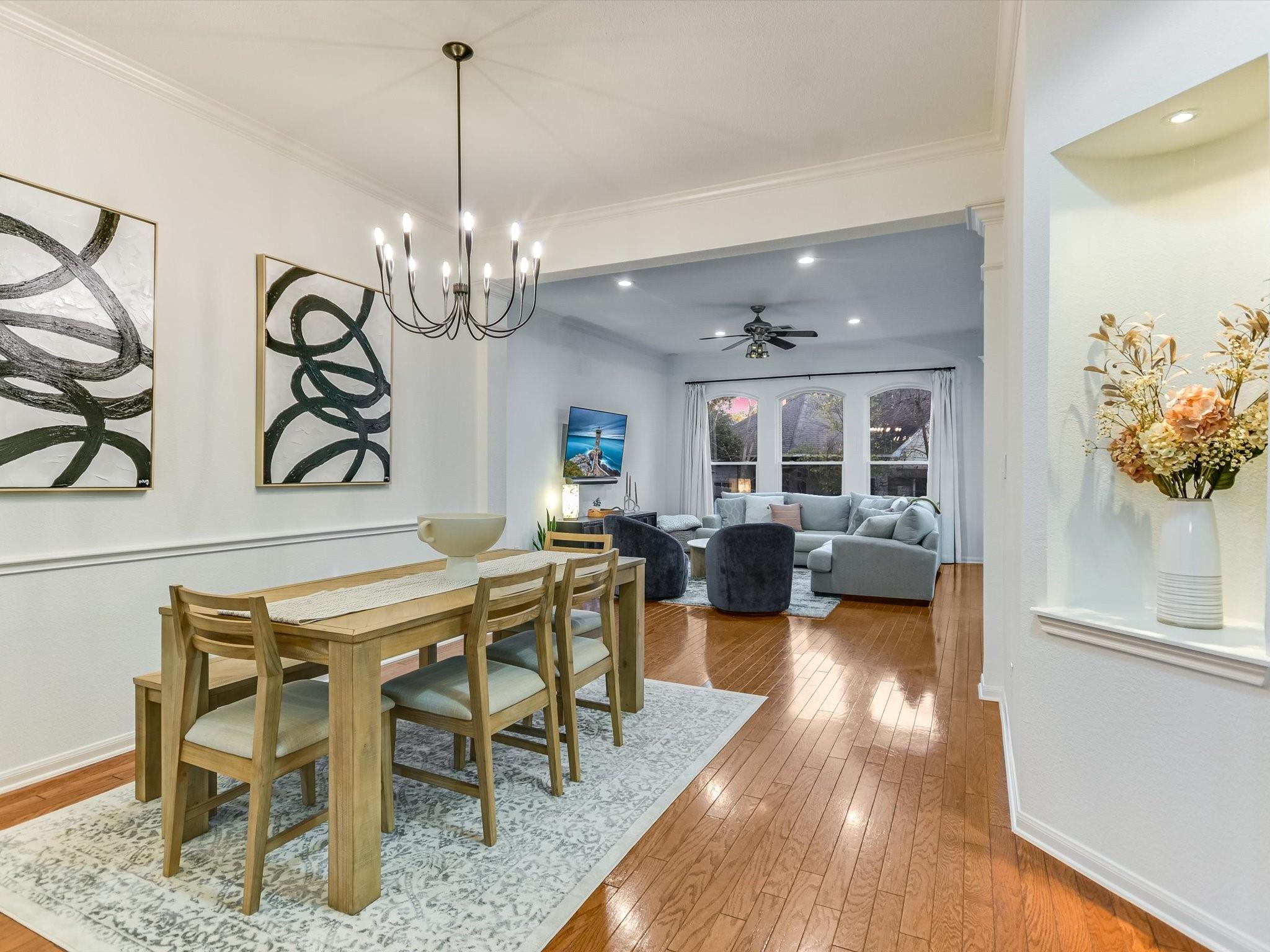 Austin, Texas 78749, United States, 3 Bedrooms Bedrooms, ,2 BathroomsBathrooms,Residential,Pending,24104