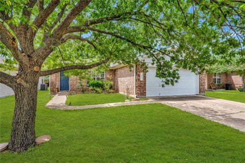 Photo of 2012 Hawksbury WAY, Cedar Park, TX 78613 (MLS # 8751336)