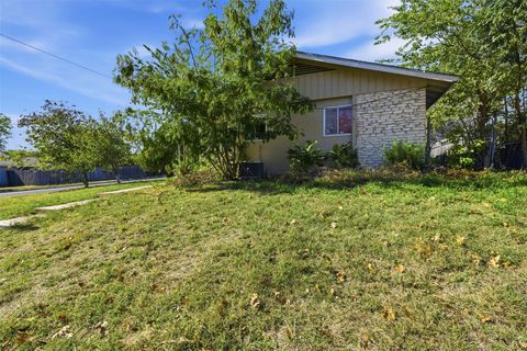 Tiny photo for 8406 MAINE DR, Austin, TX 78758 (MLS # 1263480)