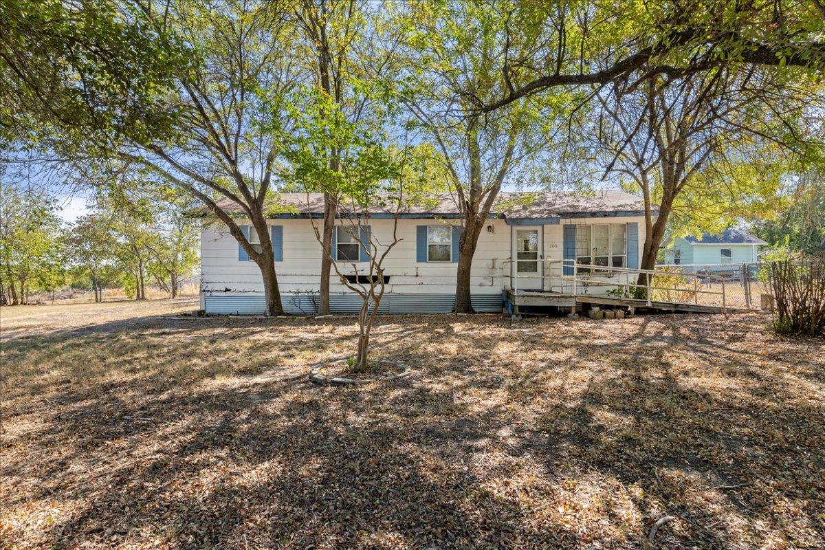 200 Prairie CIR