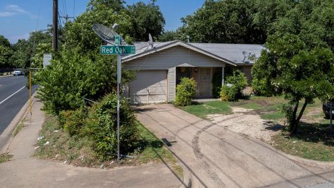 100 Red Oak CIR Austin TX 78753
