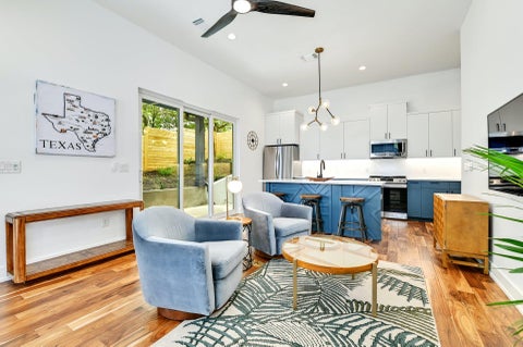 Photo of 1407 Greenwood Ave #2, Austin, TX 78721 (MLS # 1411816)