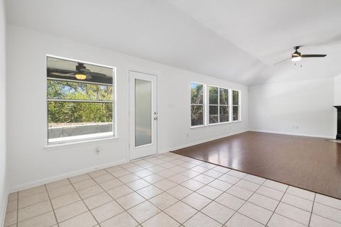 Tiny photo for 305 Plumbago DR, Pflugerville, TX 78660 (MLS # 9051410)