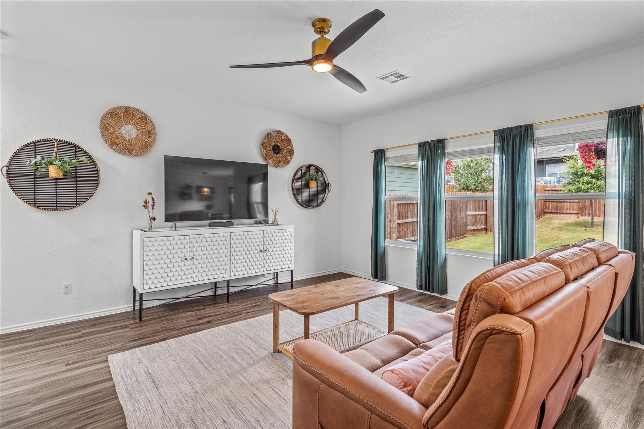 245 Red Buckeye LOOP