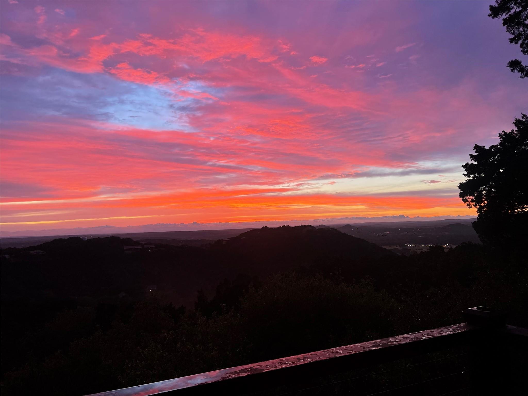 101 Sunrise DR