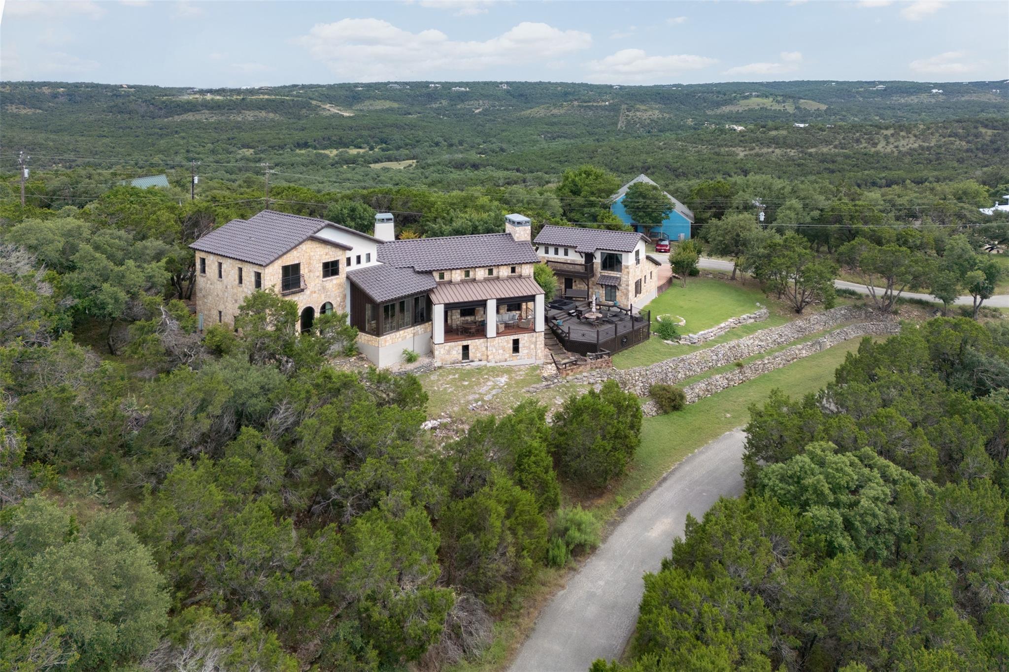 101 Sunrise DR