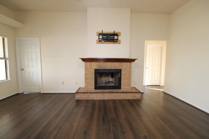 304 Bronc DR