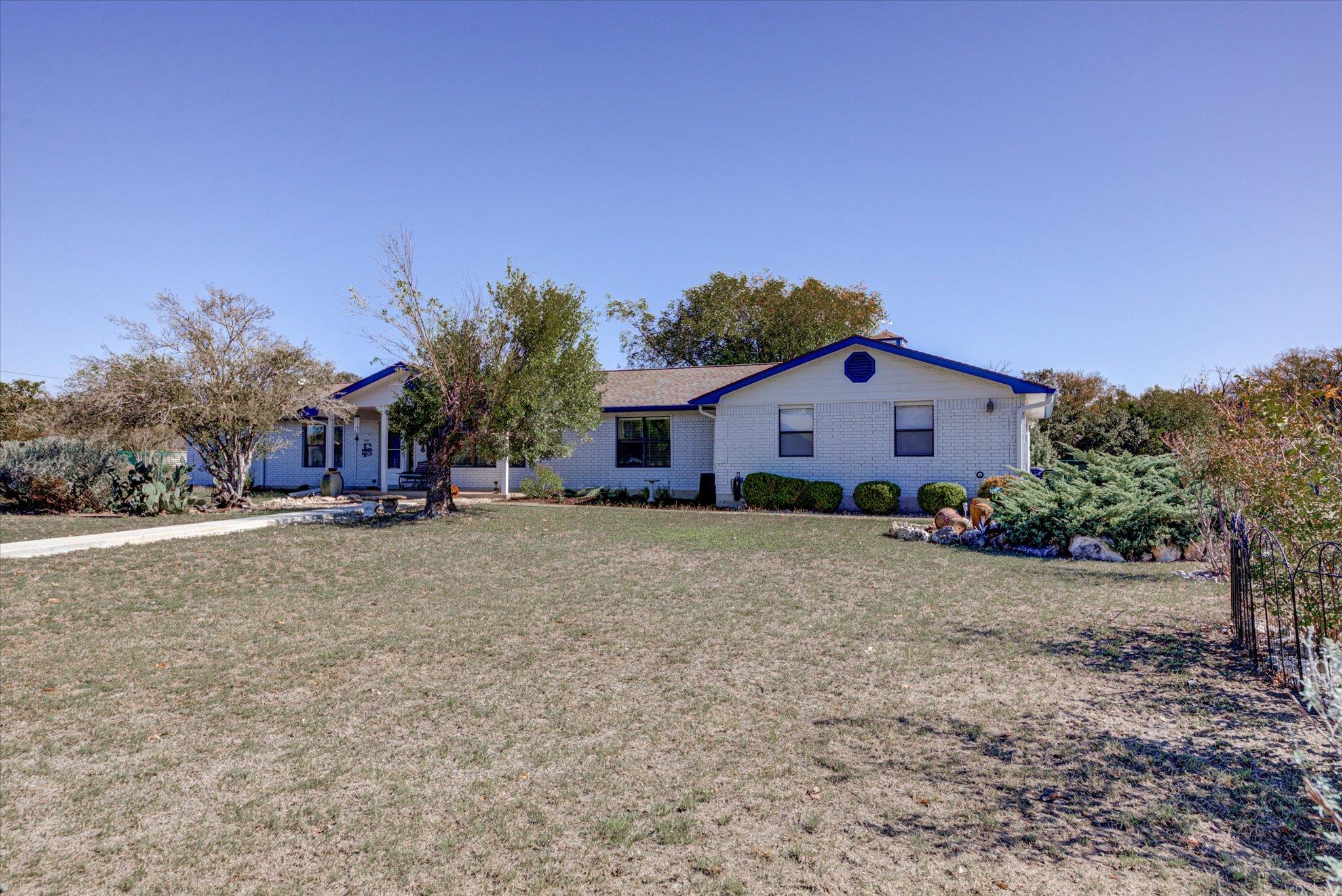 200 Harbor Cir CIR