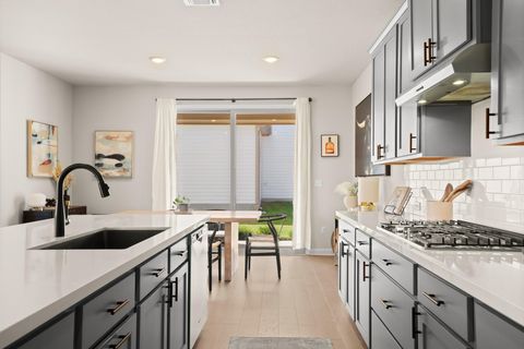 Tiny photo for 8316 Ausblick Ave, Austin, TX 78744 (MLS # 6287750)