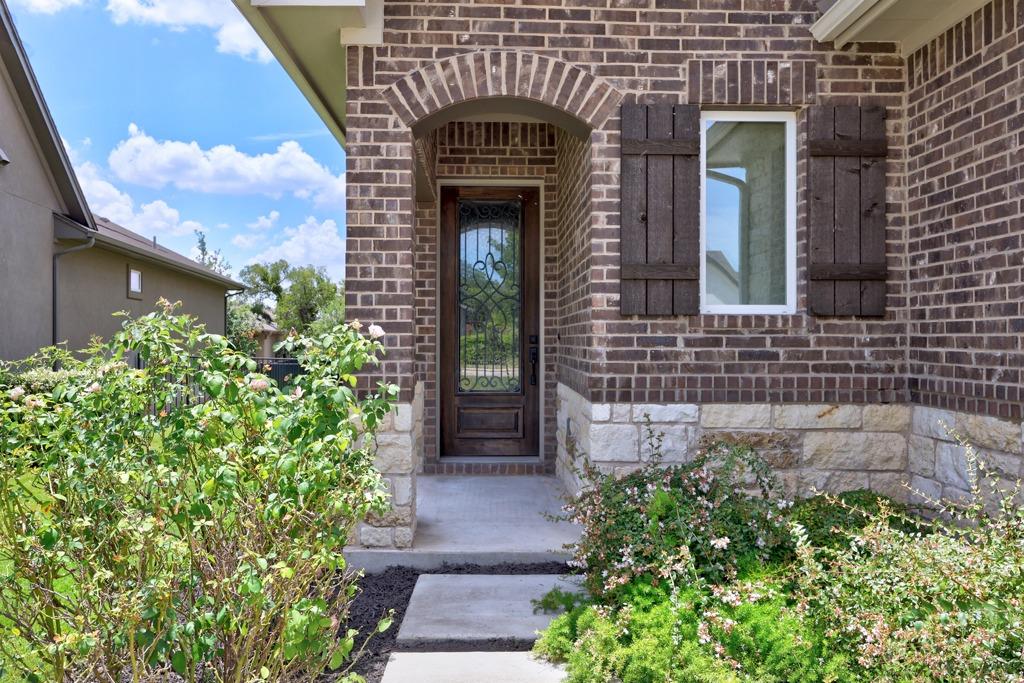 117 Monterey Oak TRL