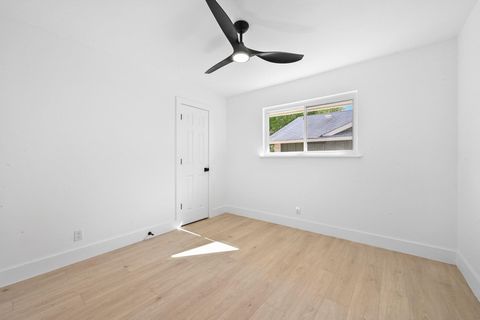 Tiny photo for 409 Thistlewood DR, Austin, TX 78745 (MLS # 6724405)