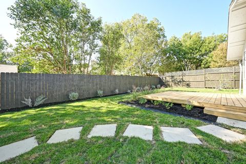 Tiny photo for 409 Thistlewood DR, Austin, TX 78745 (MLS # 6724405)