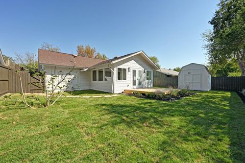 Tiny photo for 409 Thistlewood DR, Austin, TX 78745 (MLS # 6724405)