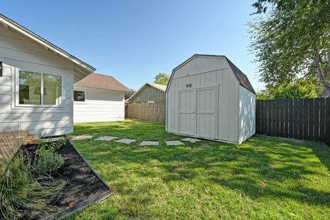 Tiny photo for 409 Thistlewood DR, Austin, TX 78745 (MLS # 6724405)