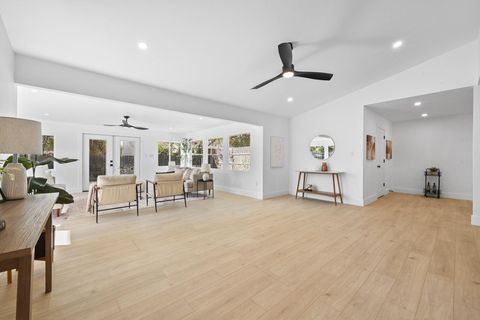 Tiny photo for 409 Thistlewood DR, Austin, TX 78745 (MLS # 6724405)