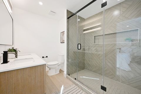 Tiny photo for 409 Thistlewood DR, Austin, TX 78745 (MLS # 6724405)