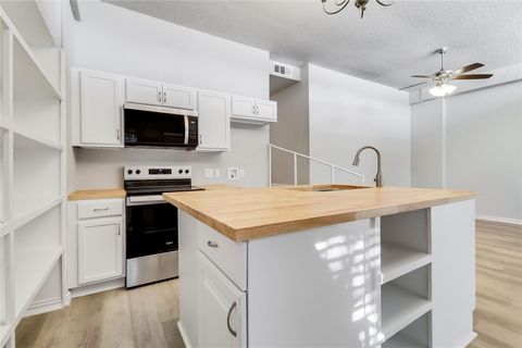 Tiny photo for 5918 Lago Vista WAY #D33, Leander, TX 78645 (MLS # 5197356)