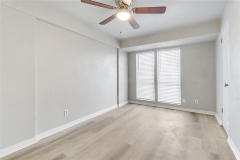 Tiny photo for 5918 Lago Vista WAY #D33, Leander, TX 78645 (MLS # 5197356)