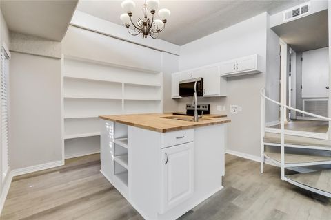 Tiny photo for 5918 Lago Vista WAY #D33, Leander, TX 78645 (MLS # 5197356)