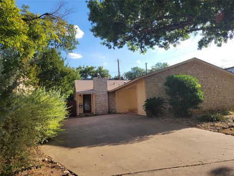 Photo of 2011 Meadowridge DR #A, Austin, TX 78704 (MLS # 2748886)