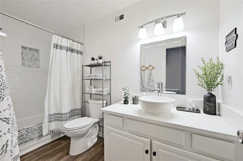 Tiny photo for 115 Comanche PT, Point Venture, TX 78645 (MLS # 4947311)