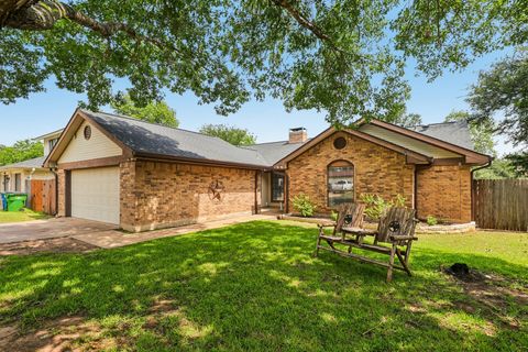 1705 Creek Bend CIR Round Rock TX 78681