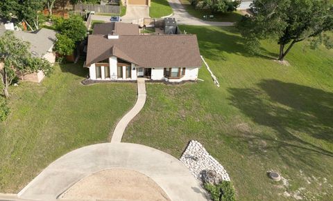 2305 Canyon Creek DR Temple TX 76502
