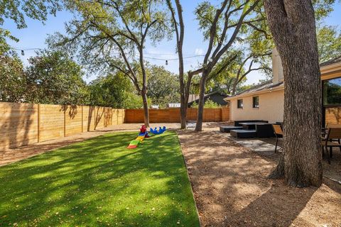 Tiny photo for 4618 Trail Crest CIR, Austin, TX 78735 (MLS # 5716158)