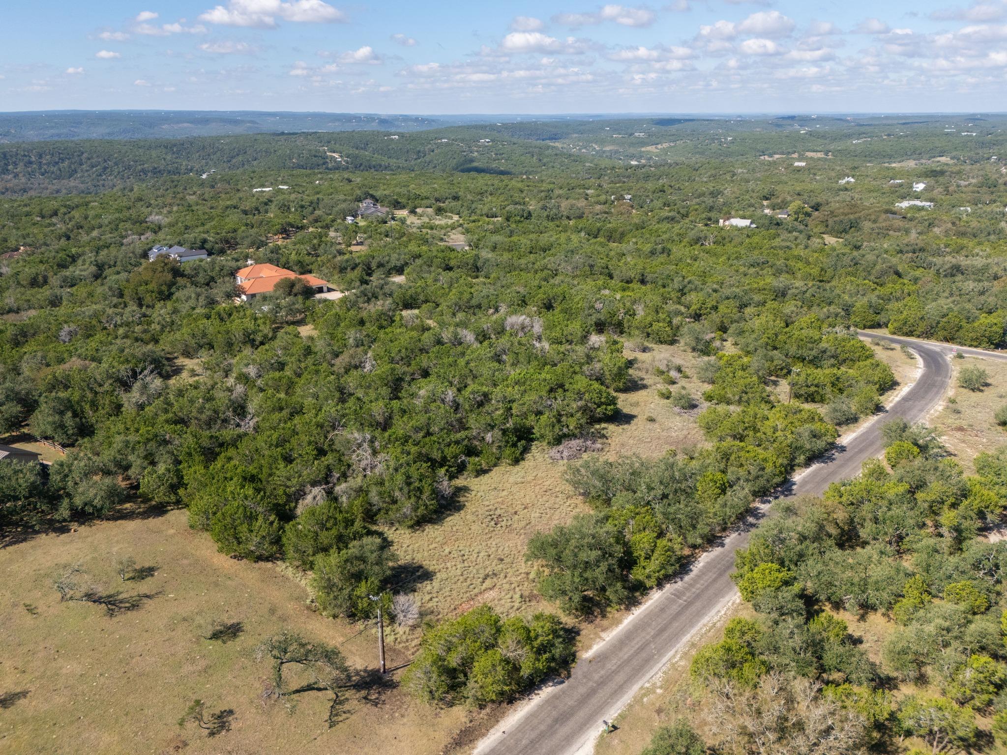 1001 Bluff View RD