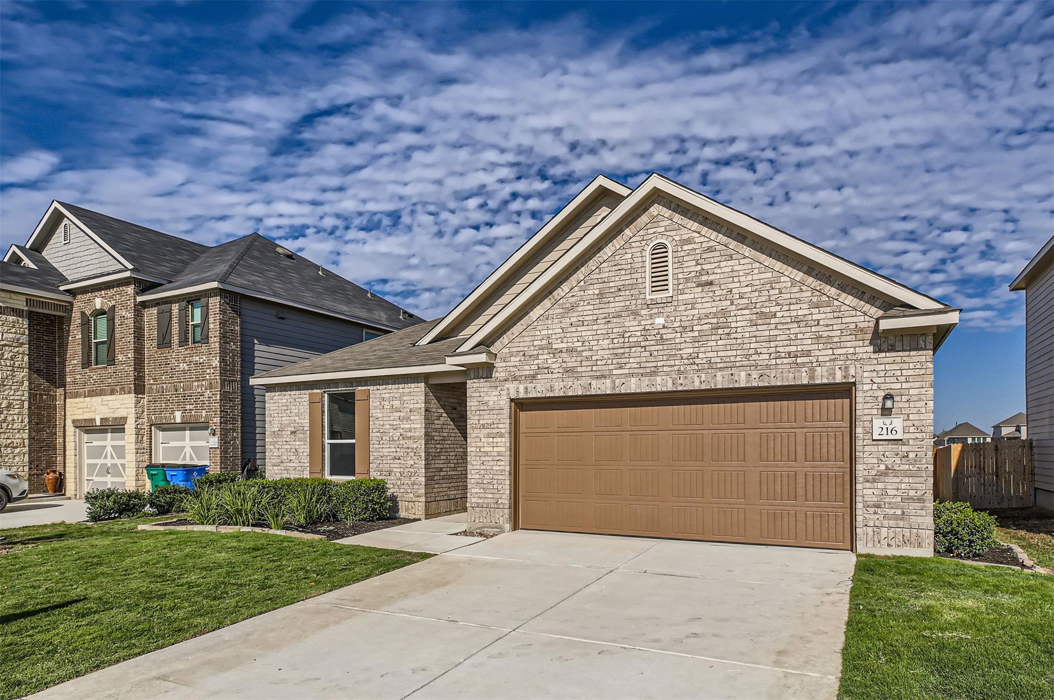 216 Deer Crest DR