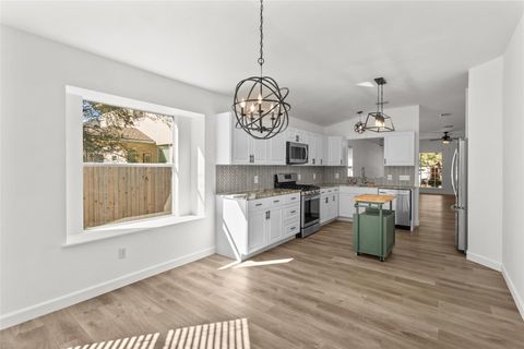 Tiny photo for 4517 Corran Ferry LOOP, Austin, TX 78749 (MLS # 3592947)