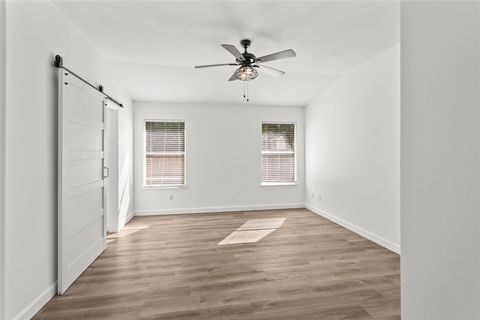 Tiny photo for 4517 Corran Ferry LOOP, Austin, TX 78749 (MLS # 3592947)