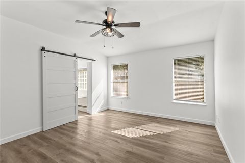 Tiny photo for 4517 Corran Ferry LOOP, Austin, TX 78749 (MLS # 3592947)