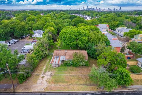 Photo of 1806 Fortview RD, Austin, TX 78704 (MLS # 6347038)