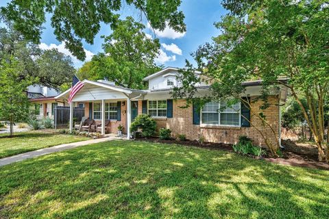 Tiny photo for 3700 Bonnie RD, Austin, TX 78703 (MLS # 1724836)