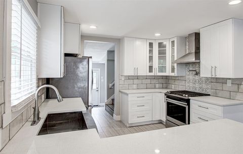 Tiny photo for 2200 E 14th ST #1, Austin, TX 78702 (MLS # 9318843)