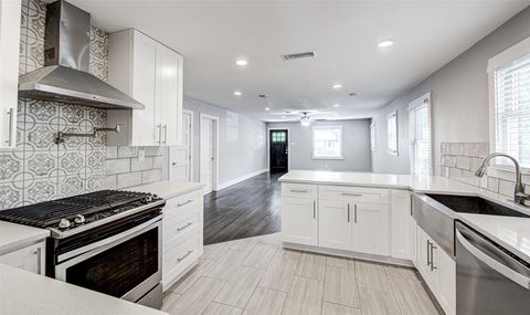 Tiny photo for 2200 E 14th ST #1, Austin, TX 78702 (MLS # 9318843)