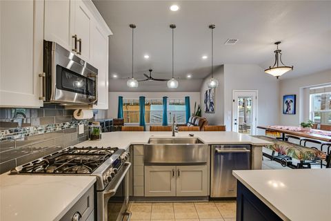 Tiny photo for 202 Ambrose DR, Pflugerville, TX 78660 (MLS # 3708936)